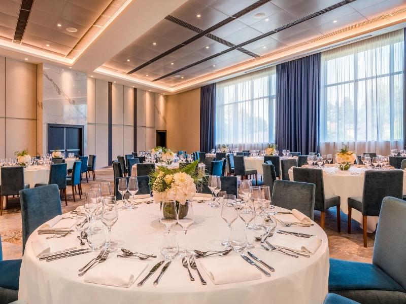 Geneva Marriott Hotel image
