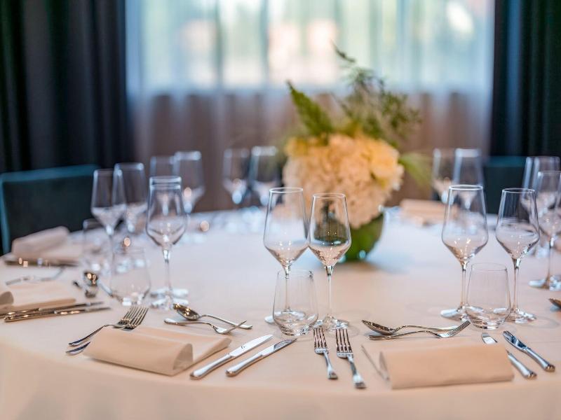 Geneva Marriott Hotel image
