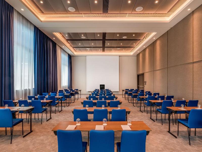 Geneva Marriott Hotel image