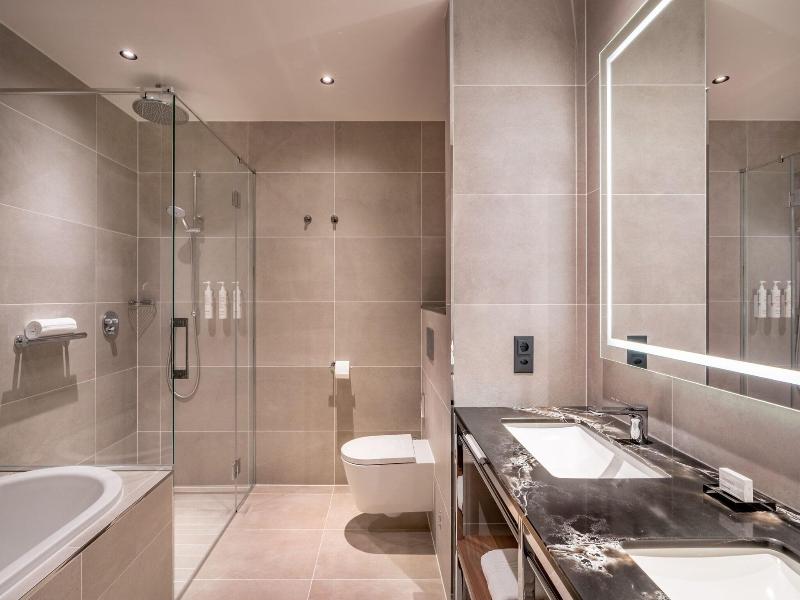 Geneva Marriott Hotel image