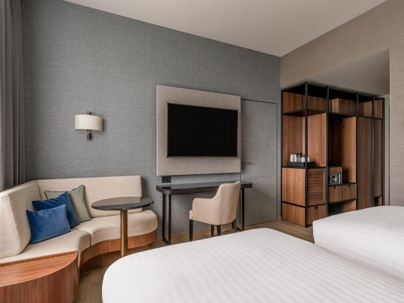 Geneva Marriott Hotel image