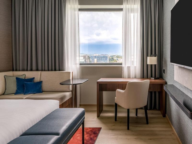 Geneva Marriott Hotel image