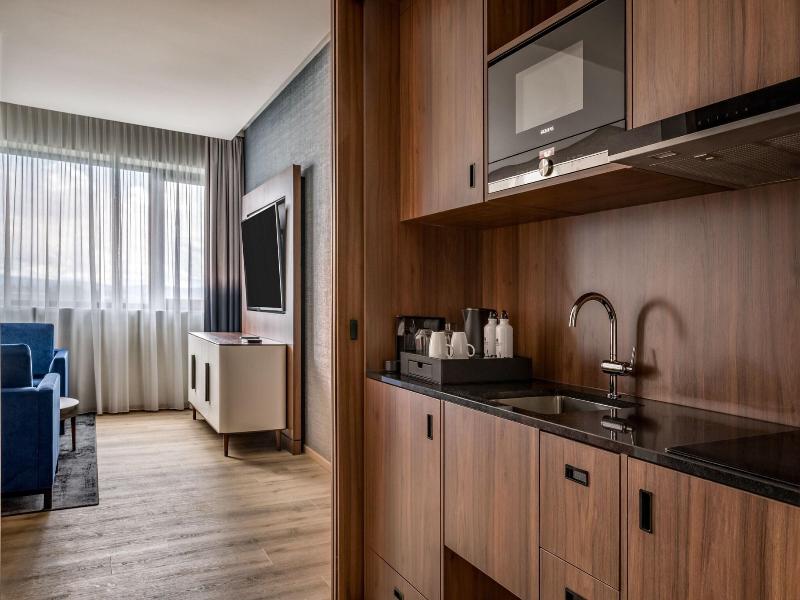 Geneva Marriott Hotel image