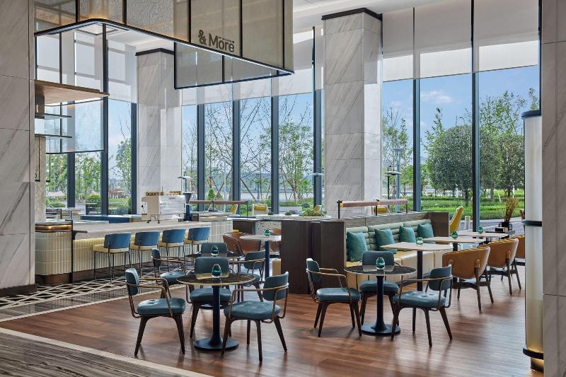 Sheraton Chengdu Pidu image