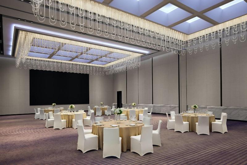 Sheraton Chengdu Pidu image