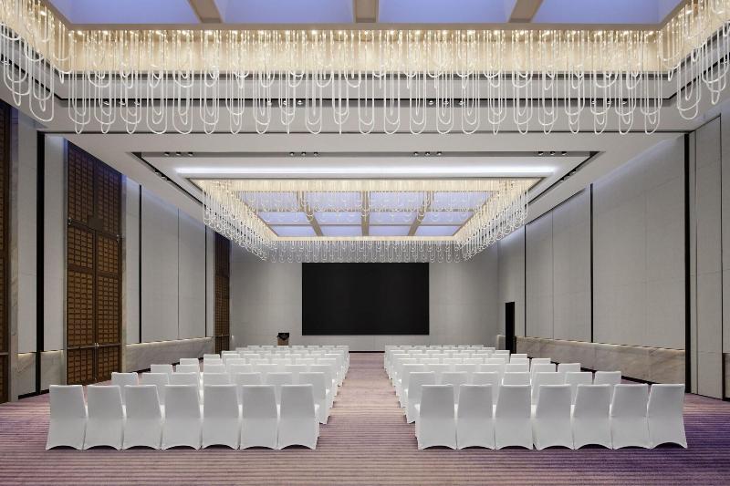 Sheraton Chengdu Pidu image