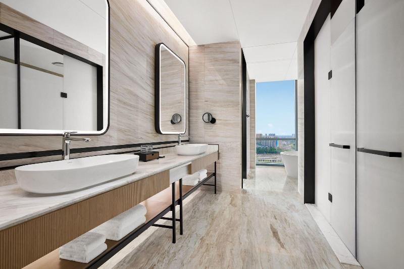 Sheraton Chengdu Pidu image
