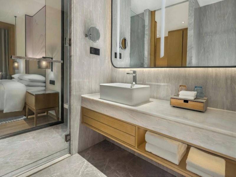 Courtyard By Marriott Foshan Gaoming image