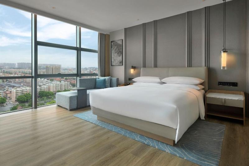 Courtyard By Marriott Foshan Gaoming image