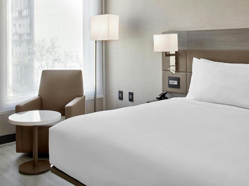 Ac Hotel By Marriott Sacramento image