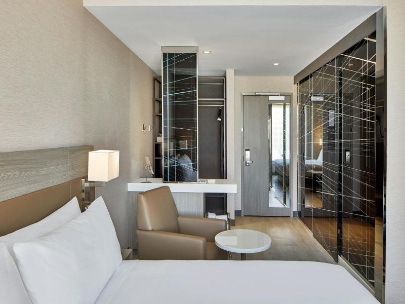 Ac Hotel By Marriott Sacramento image