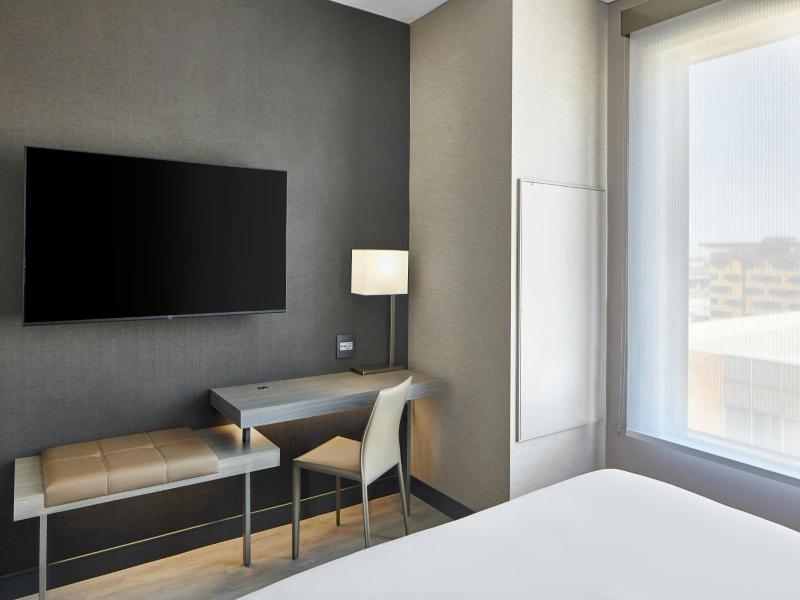 Ac Hotel By Marriott Sacramento image
