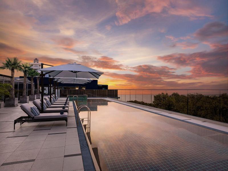 Courtyard By Marriott North Pattaya image