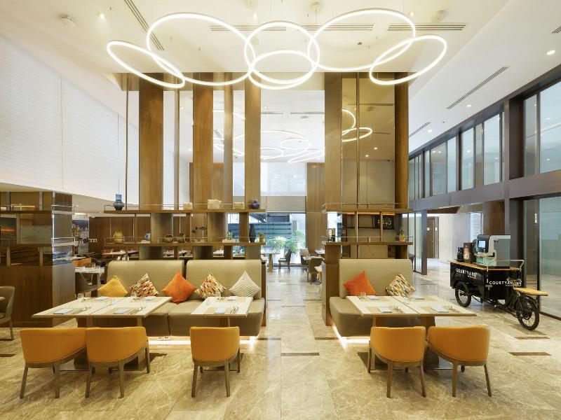 Courtyard By Marriott North Pattaya image