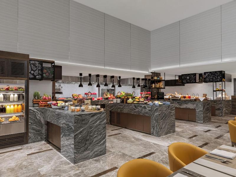 Courtyard By Marriott North Pattaya image