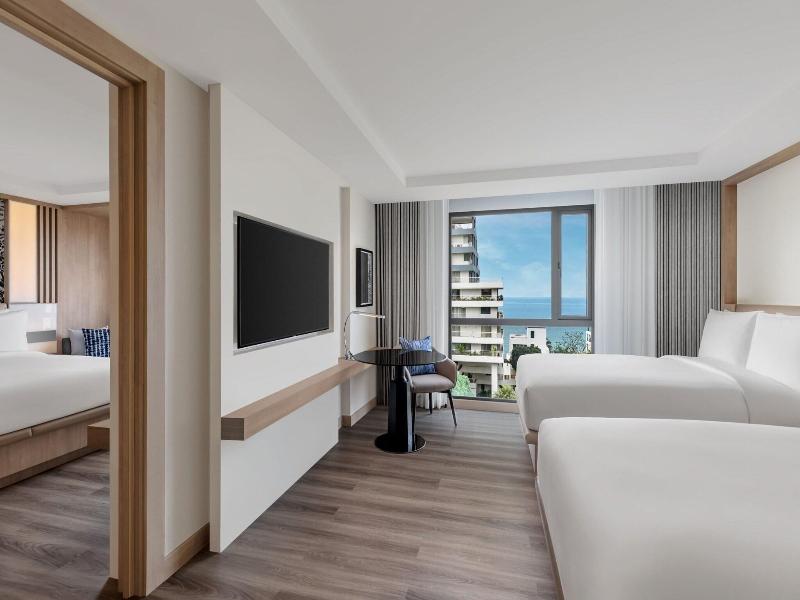 Courtyard By Marriott North Pattaya image