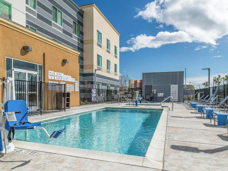 Fairfield By Marriott Inn Suites Winters Davis image