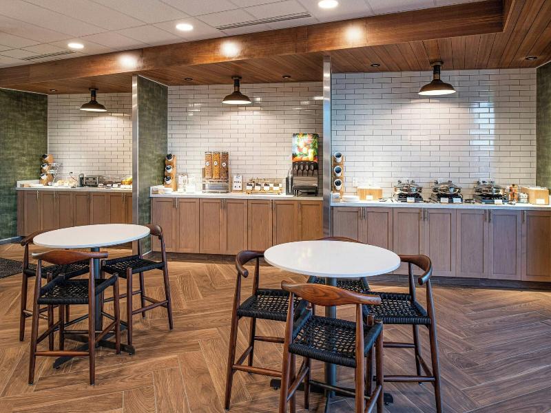 Fairfield By Marriott Inn Suites Winters Davis image