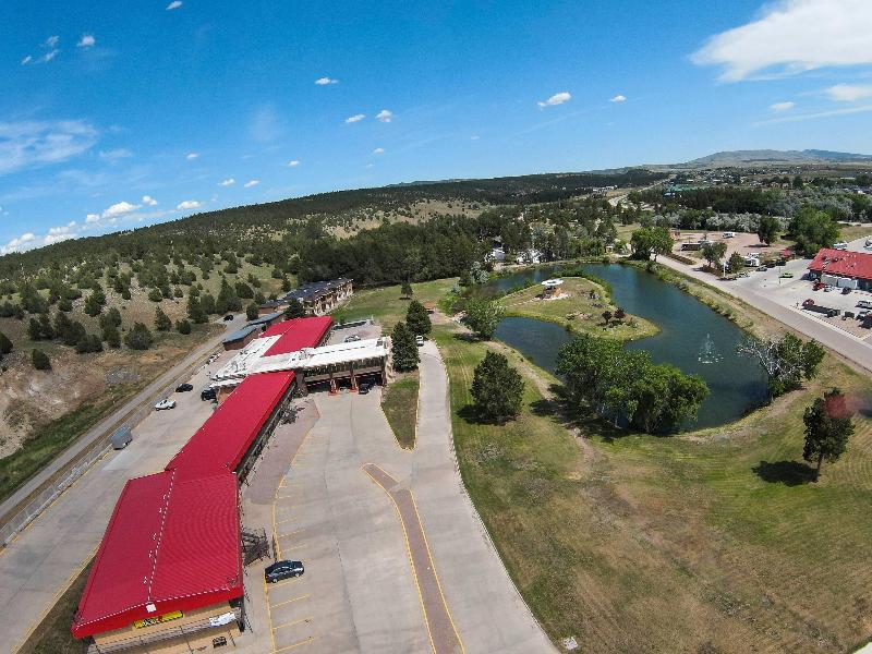 Super 8 By Wyndham Newcastle Wy image