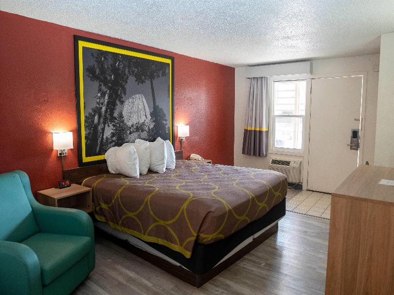 Super 8 By Wyndham Newcastle Wy image