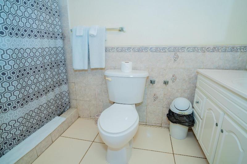 Connie S Comfort Suites image
