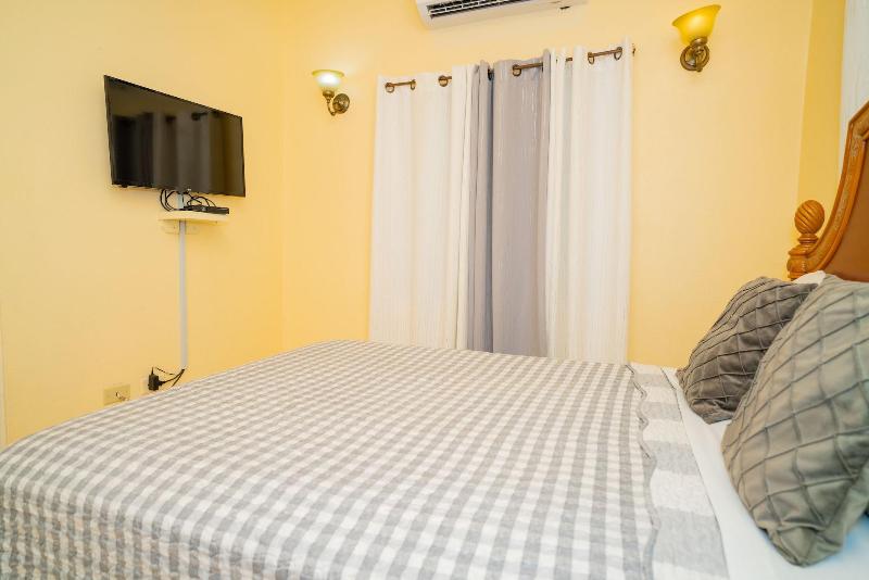 Connie S Comfort Suites image