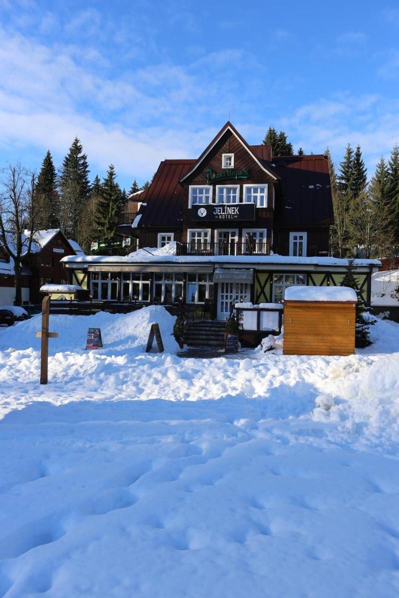 Hotel Jela Nek image