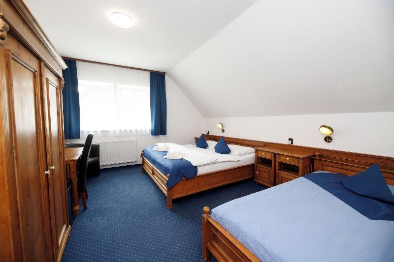 Hotel Jela Nek image