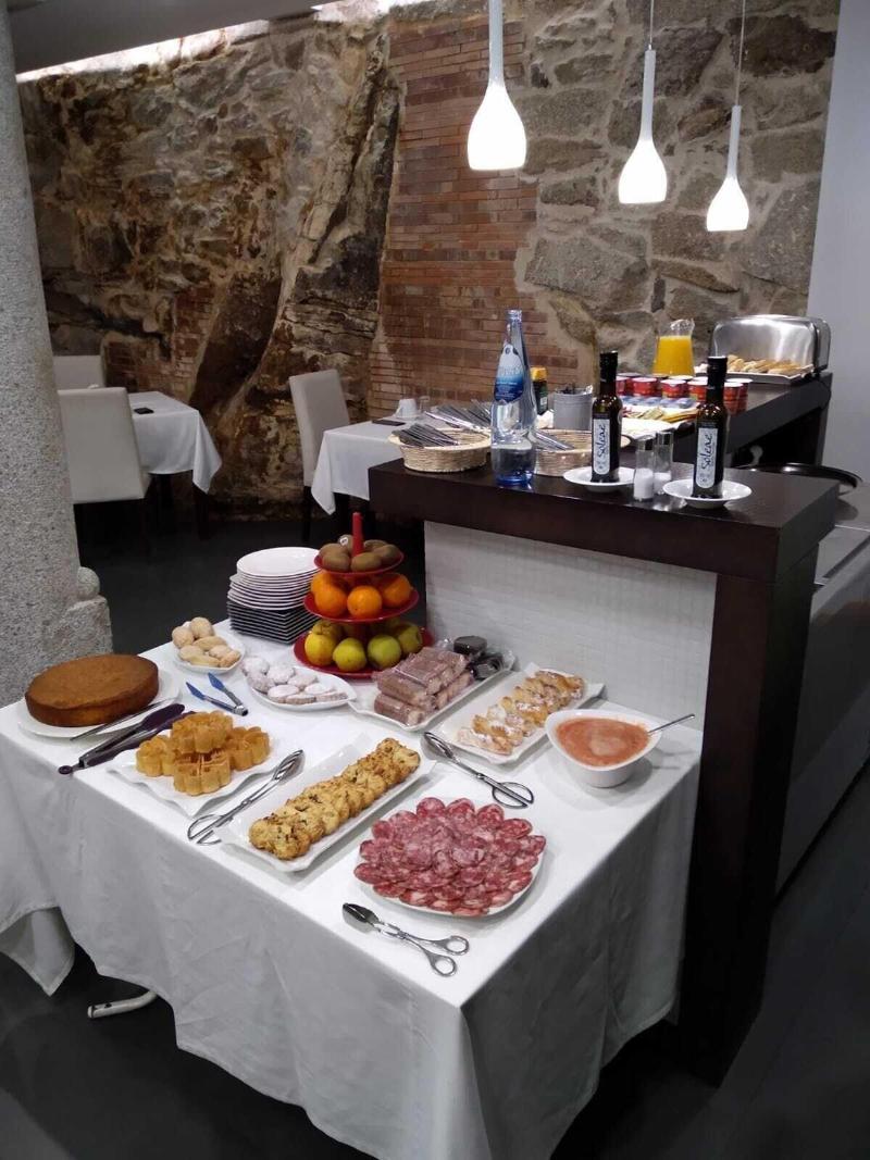 Posada Miranda image