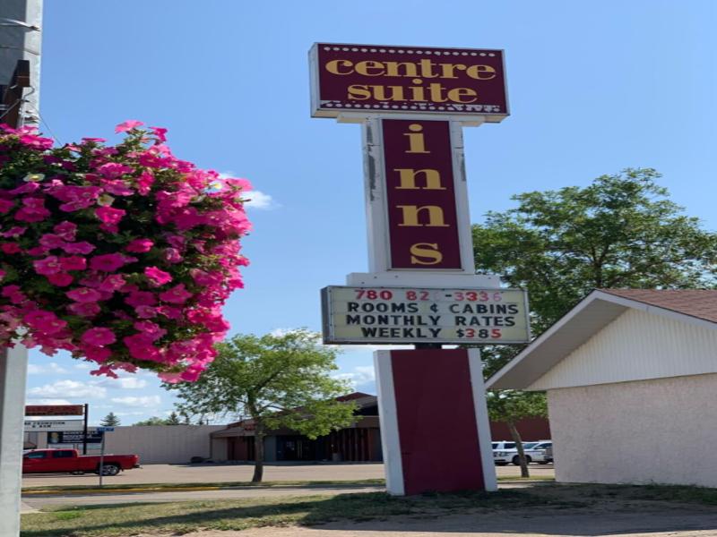 Centre Suites Inns Motel image