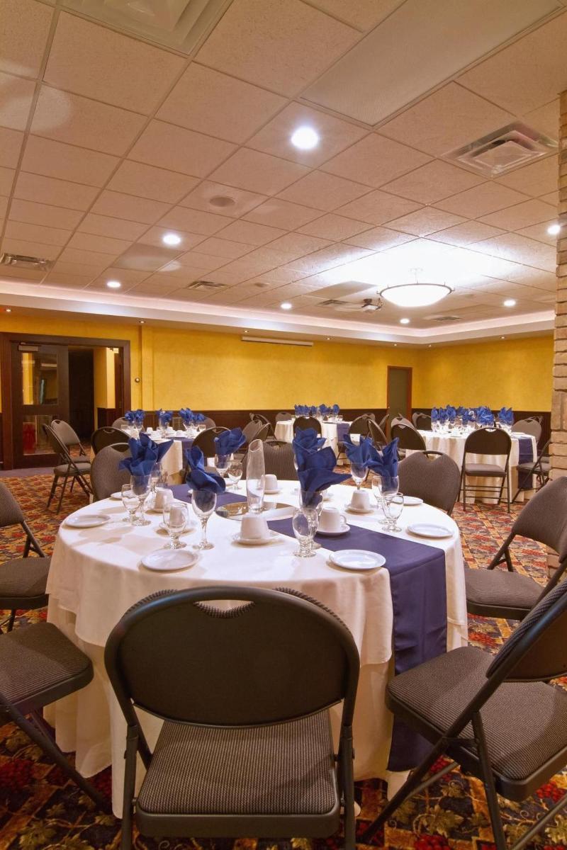 Park West Inn image