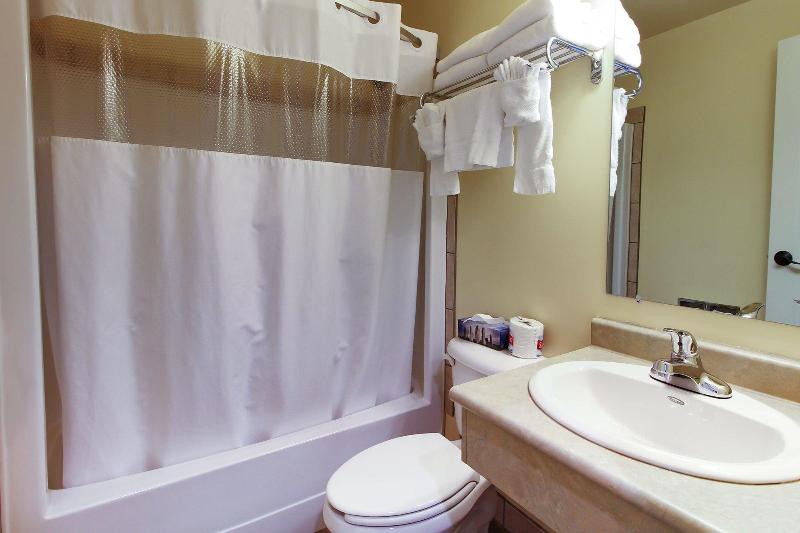 Park West Inn image