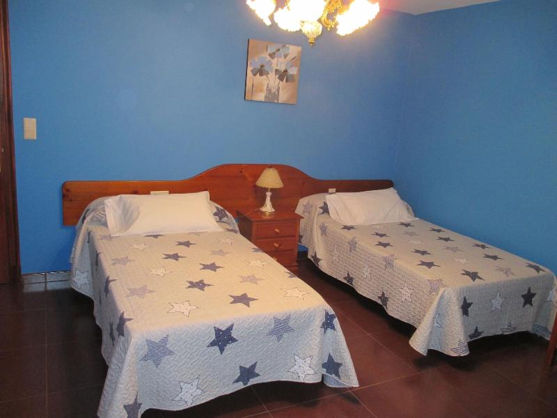 Hotel Chola image