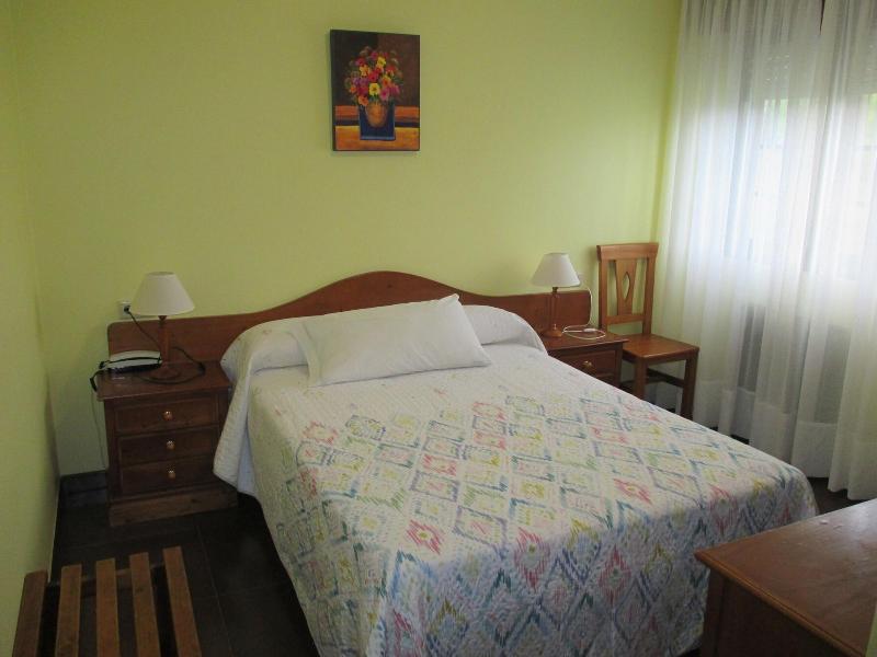 Hotel Chola image