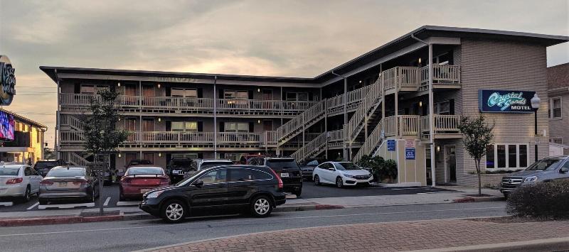 Crystal Sands Motel image