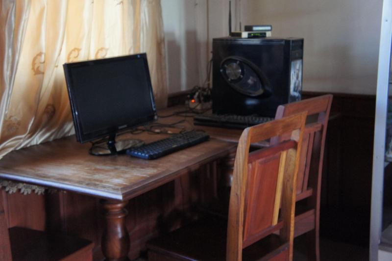 Sisavath Hotel image