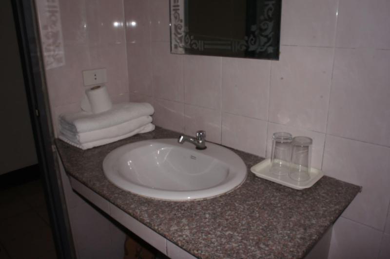 Sisavath Hotel image