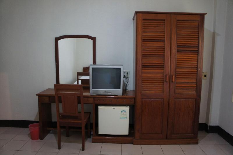 Sisavath Hotel image