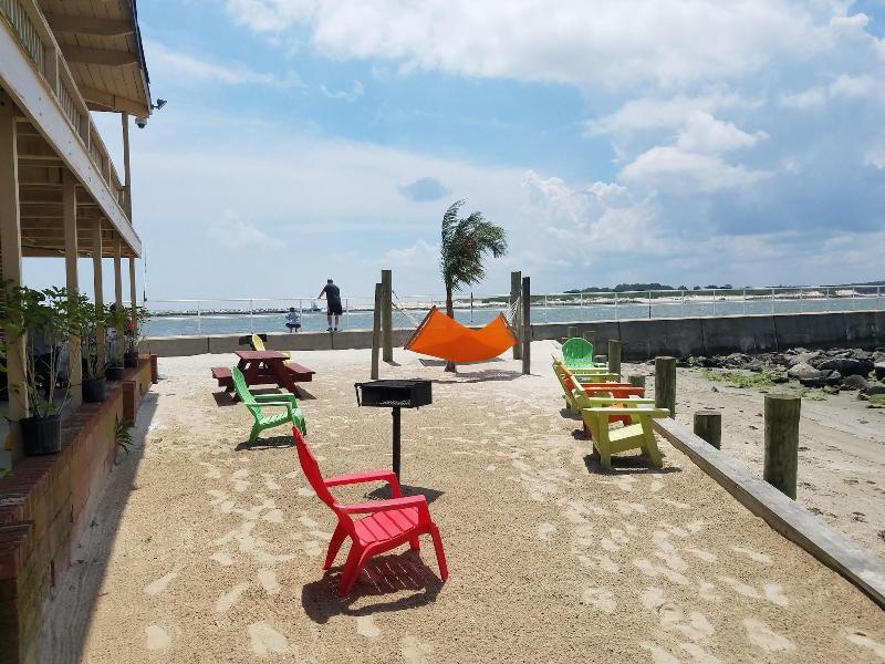 Oceanic Motel image