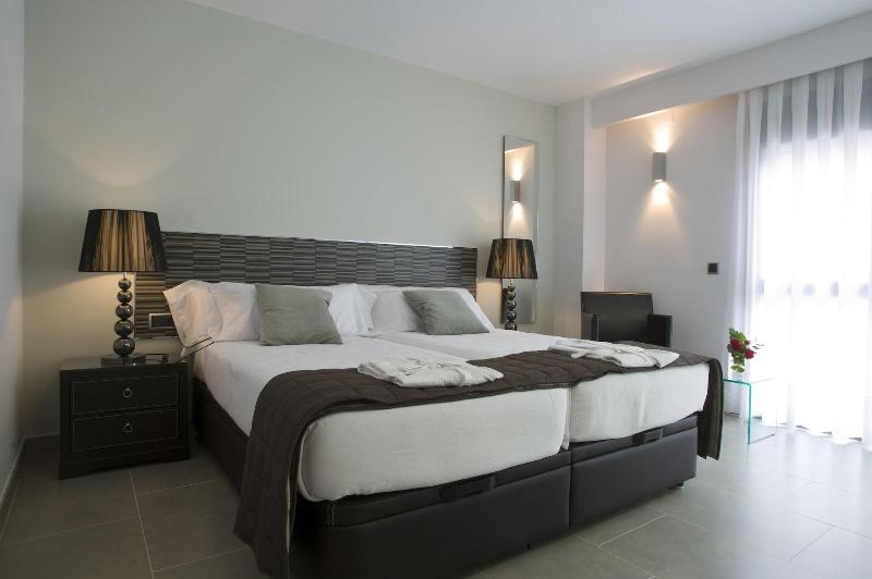 Hotel Spa Niwa image