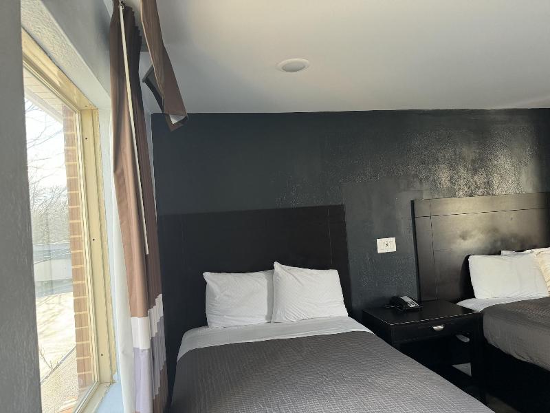 Budget Inn Danville — view