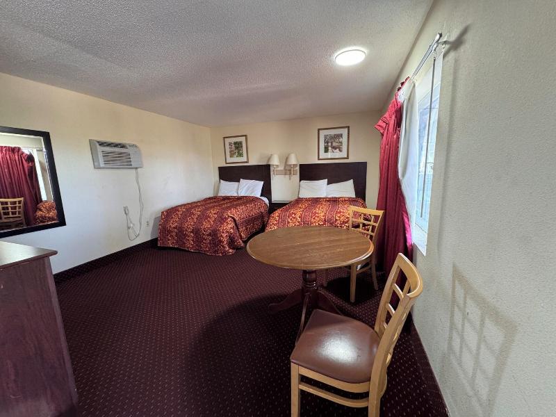 Whispering Pines by Hotel O Whitestone image