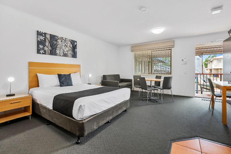 Browns Plains Motor Inn image