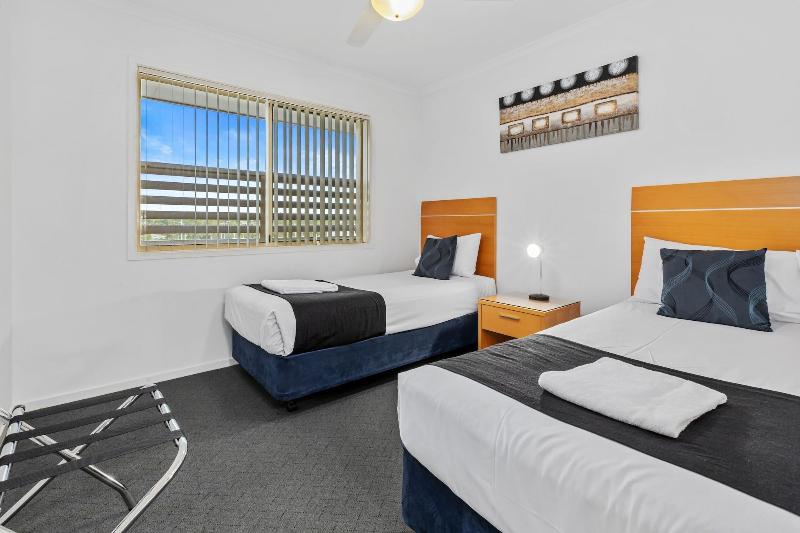 Browns Plains Motor Inn image