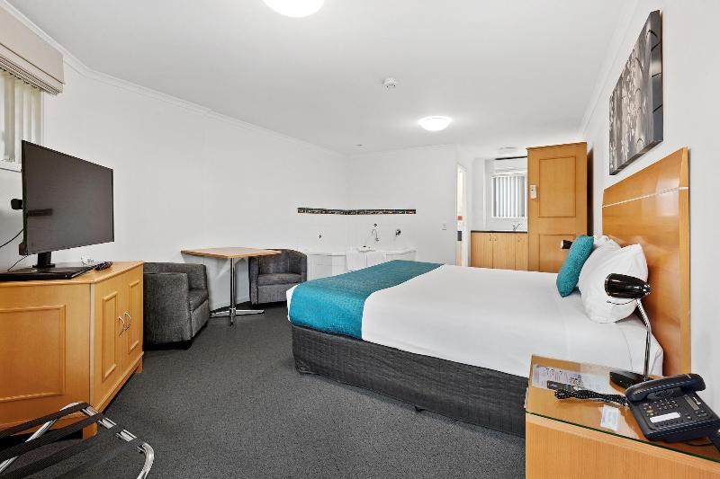 Browns Plains Motor Inn image