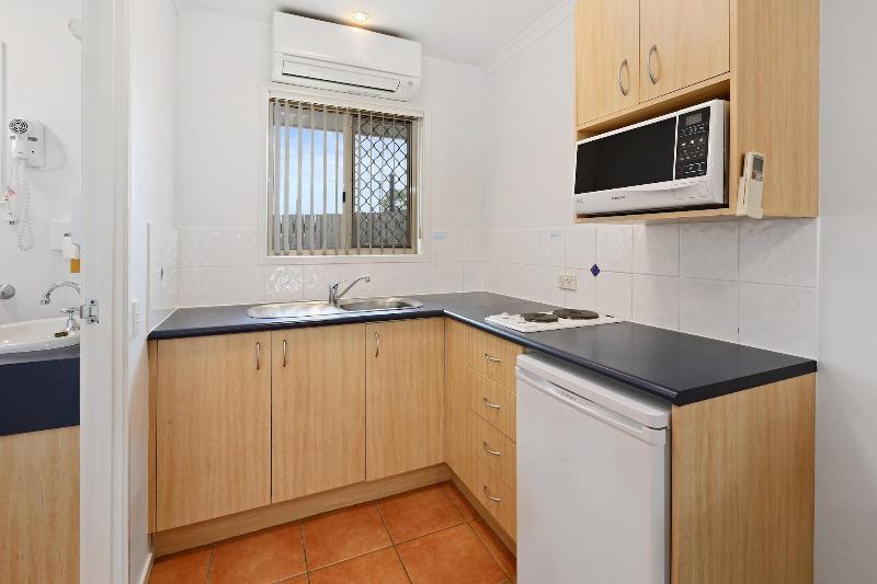 Browns Plains Motor Inn image