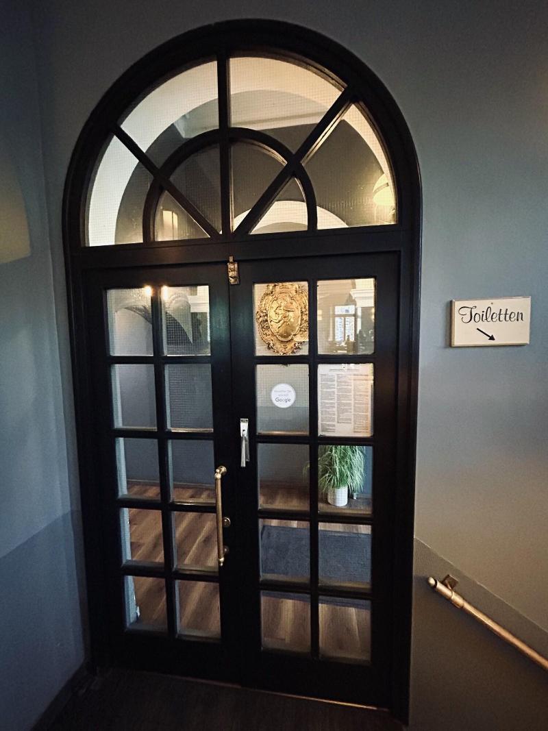 Hotel Brasserie image
