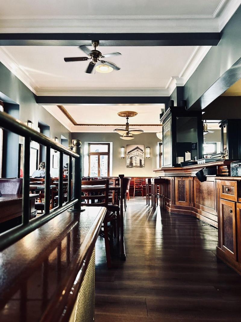 Hotel Brasserie image