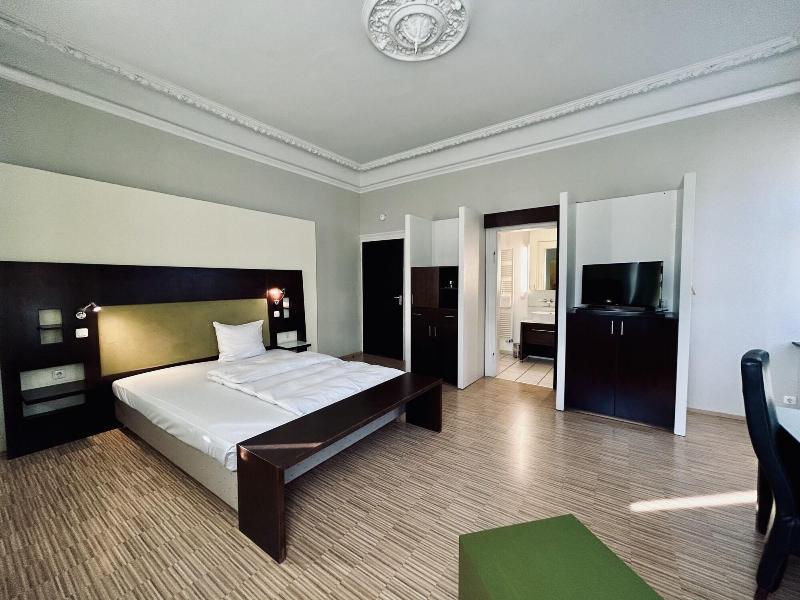 Hotel Brasserie image