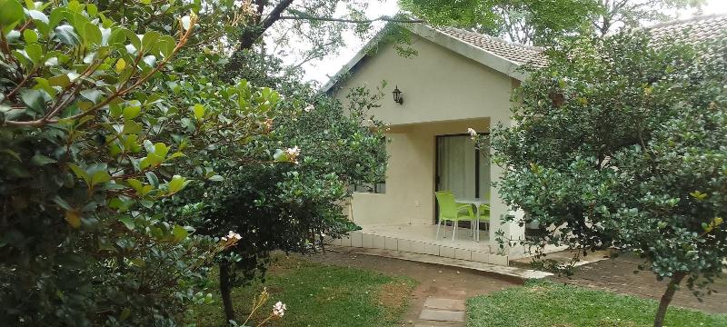Sand River Cottages image